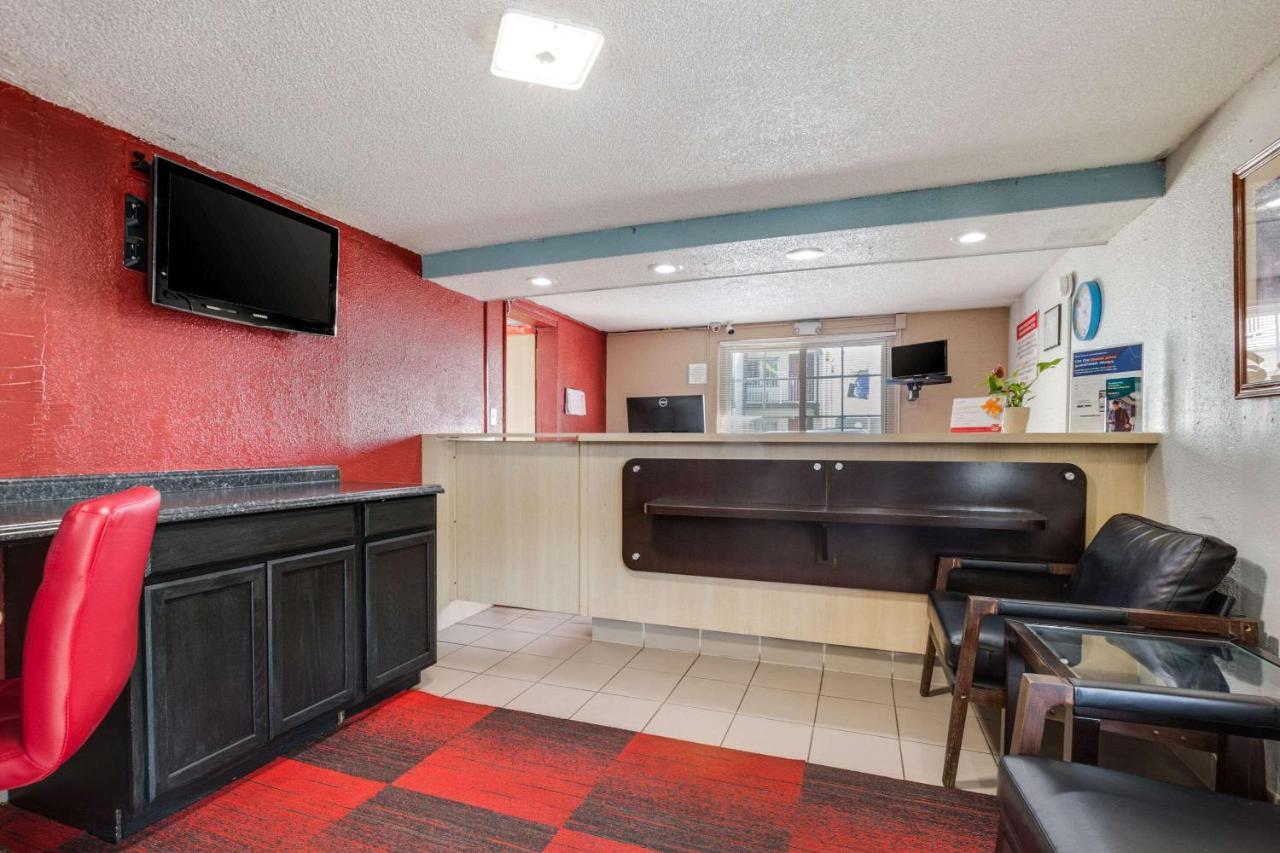 Econo Lodge Inn & Suites Terre Haute Eksteriør bilde