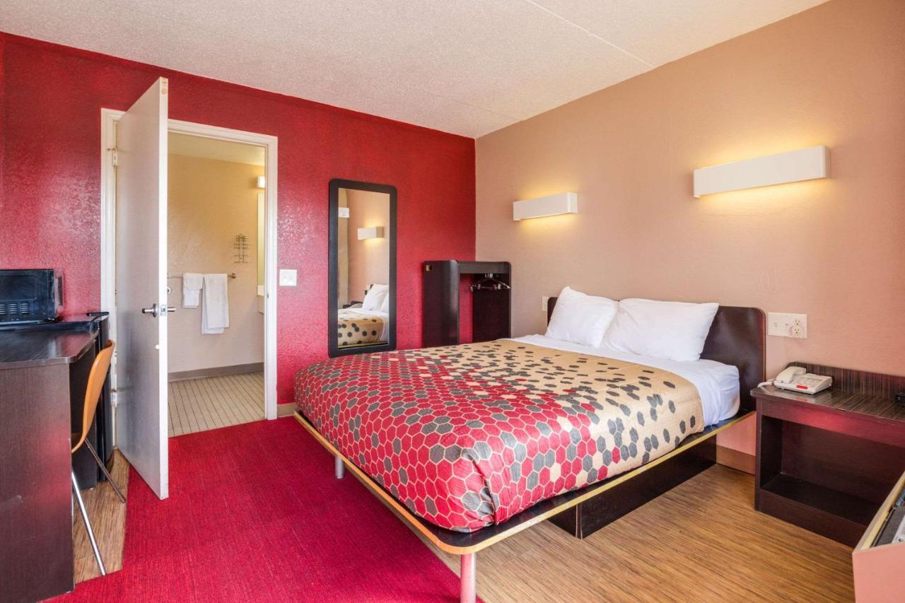 Econo Lodge Inn & Suites Terre Haute Eksteriør bilde