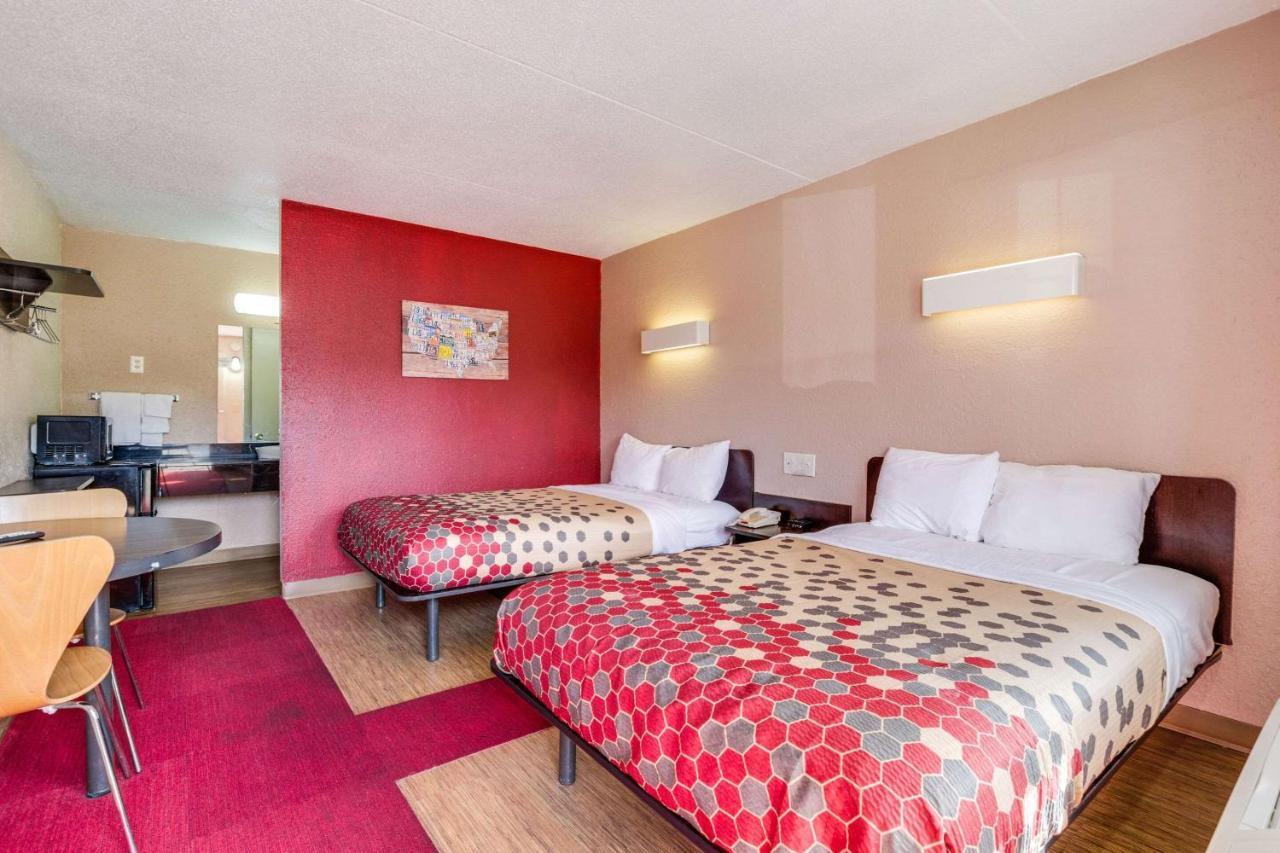 Econo Lodge Inn & Suites Terre Haute Eksteriør bilde