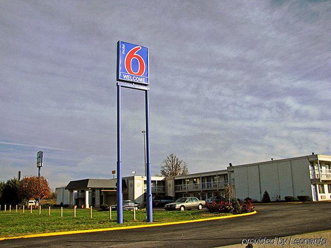 Econo Lodge Inn & Suites Terre Haute Eksteriør bilde